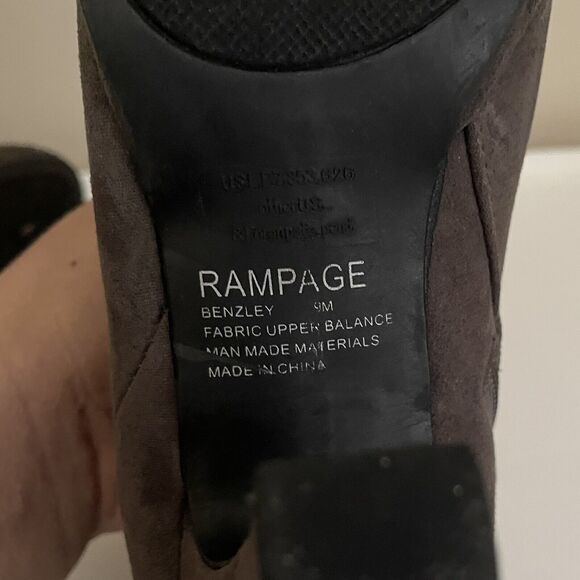 Rampage Heels Ankle Booties Womens Size 9 Benzley Shoes Boots Dark Gray Suede - Picture 9 of 10